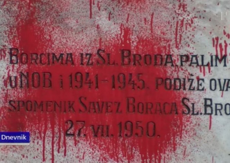 Unakažen partizanski spomenik u Slavonskom Brodu