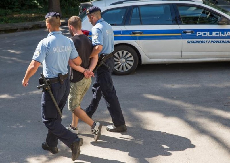 Dubrovačka policija spriječila pljačku glavne pošte