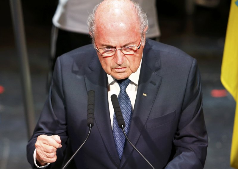 Prvi javni istup Seppa Blattera nakon velike sramote
