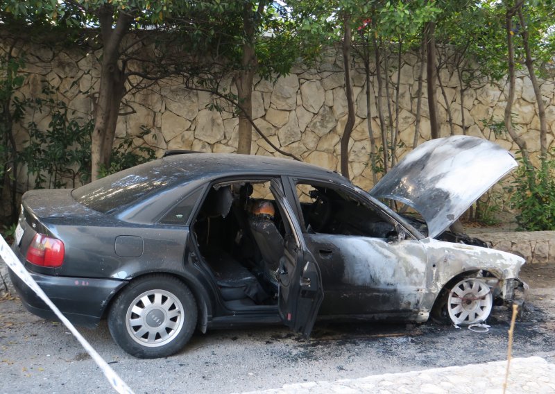 Zbog paljenja auta policija povećala broj ophodnji