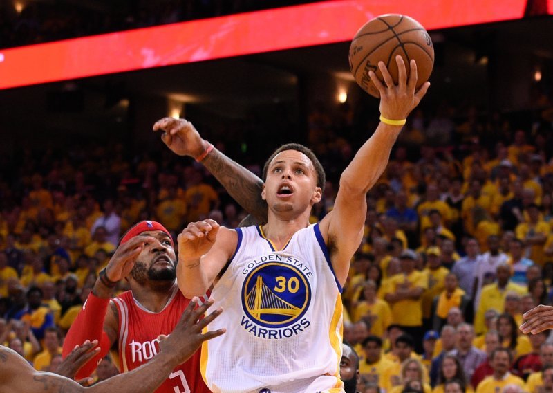 Golden State razbio Houston, Curry briljirao!