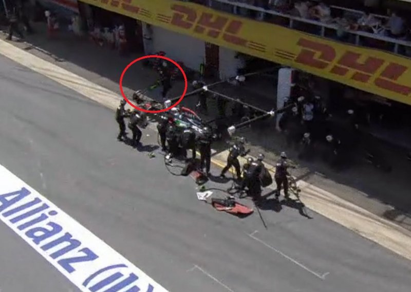 Drama u Barceloni: Alonso umalo pokosio svoje mehaničare!