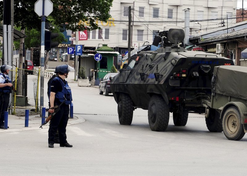 U Kumanovu ubijeno 14 napadača i 8 policajaca