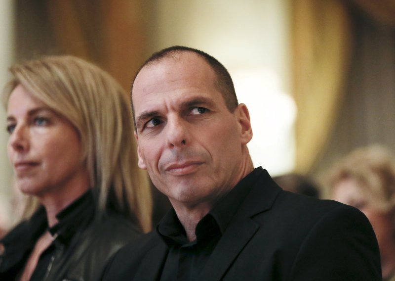 Gospođa Varufakis zaštitila supruga od napada anarhista