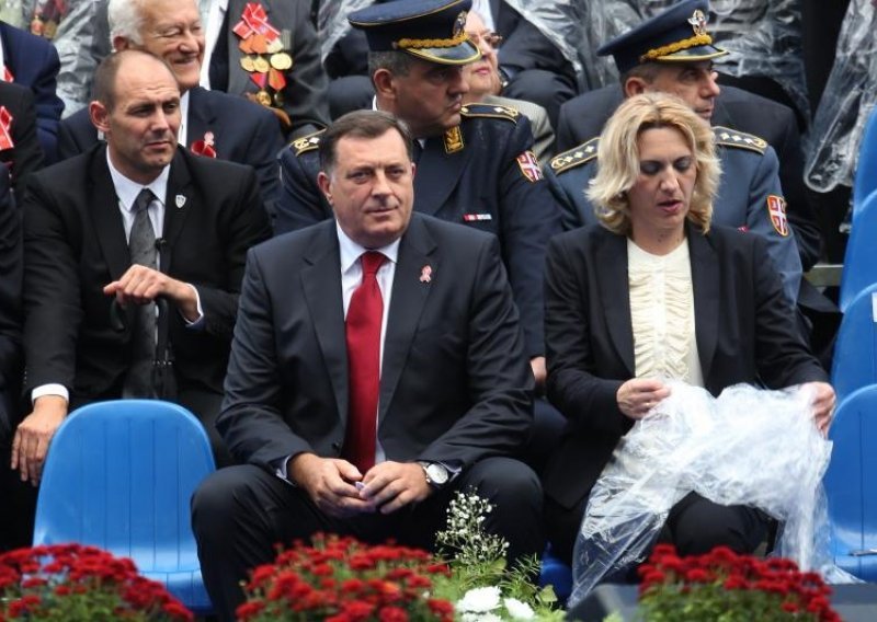 Dodika upozoravaju: 'Završit ćeš poput Karadžića i Mladića'