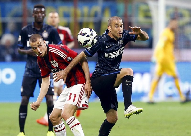 Inter i Milan bez golova, Strinićev Napoli sve bolji
