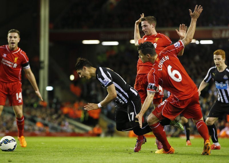 Liverpool slomio Newcastle, Lovren igrao cijelu utakmicu!