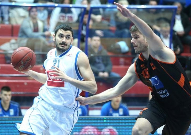 Cedevita ponizila Zadar, Cibona pobjedom uljepšala jubilej