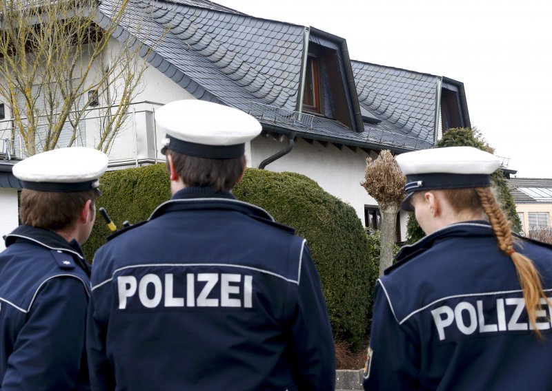 Policija čuva kuću pilota samoubojice Andreasa Lubitza