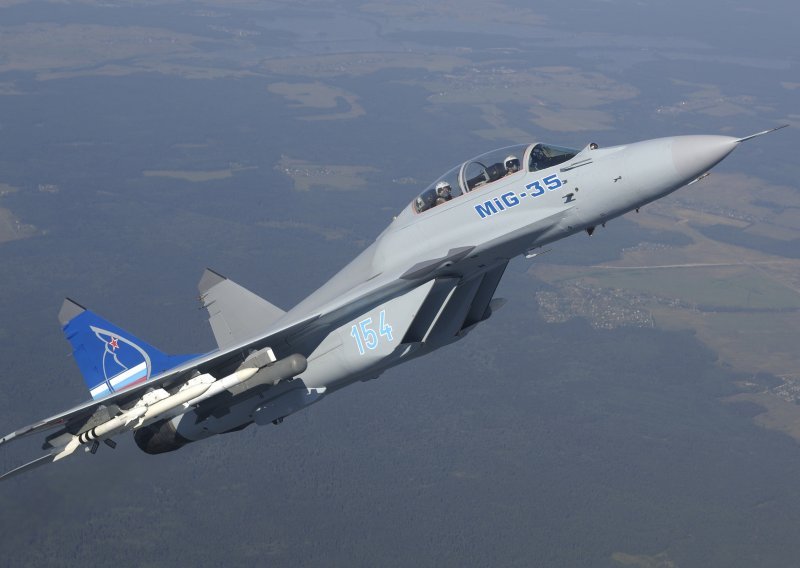Putinu prikazan ubojiti MiG-35 koji ruši sve zakone fizike