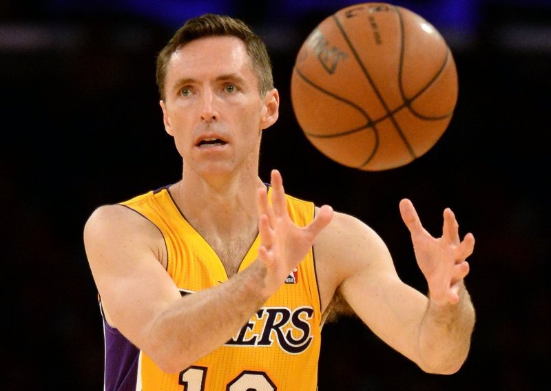 Steve Nash sve bliže odlasku u igračku mirovinu