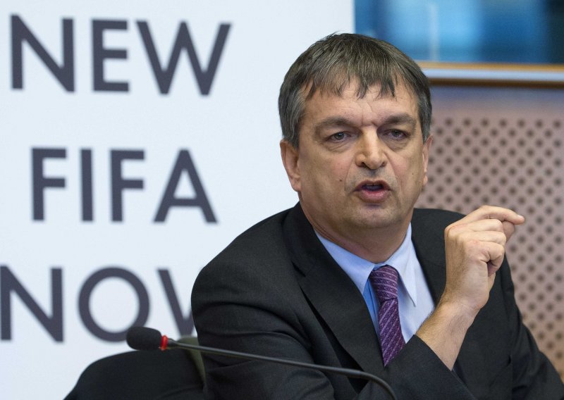 Odustao od FIFA-e: Bez potpore zbog straha od osvete!