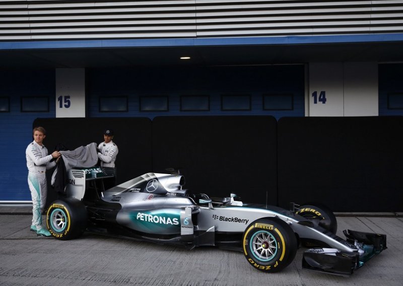 Je li ovo bolid koji će u 2015. godini vladati F1?