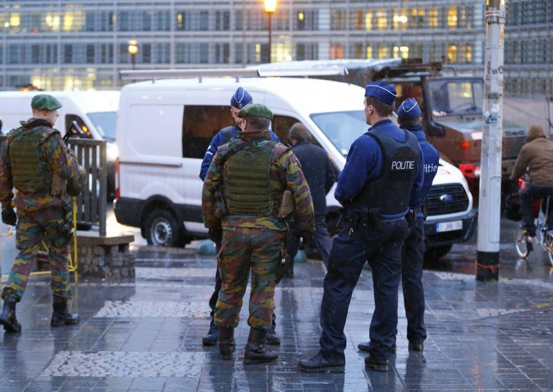 Jedan od dvojice bjegunaca predao se belgijskoj policiji