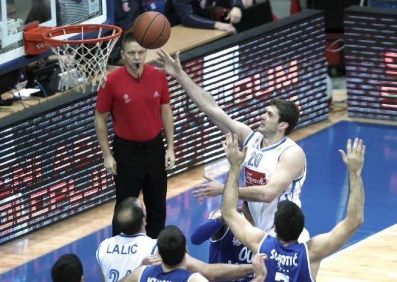 Cibona pala protiv Budućnosti, Cedevita uvjerljiva