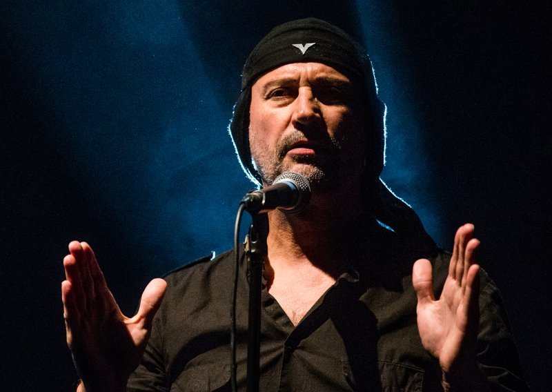 Laibach i Simfonijski orkestar RTV Slovenije u Lisinskom