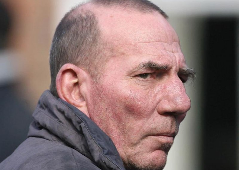 Umro glumac Pete Postlethwaite