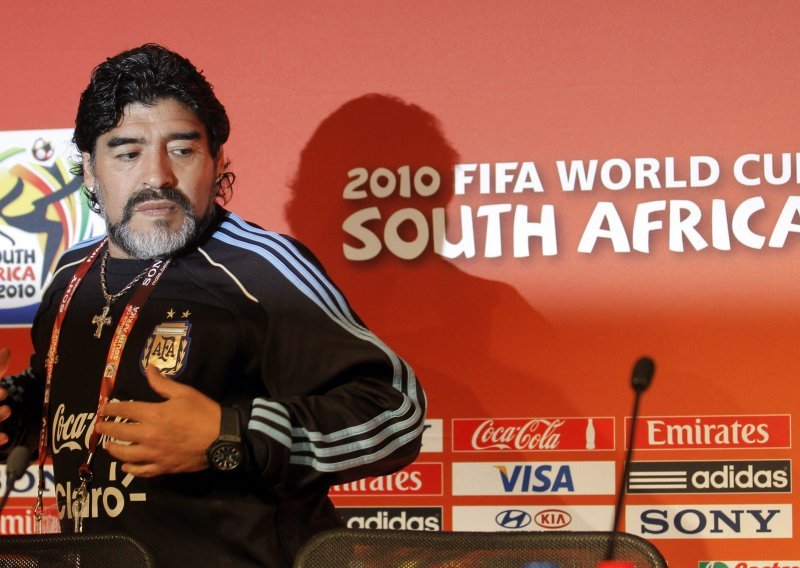 Maradona: Pele je za muzej, a Platini arogantni Francuz