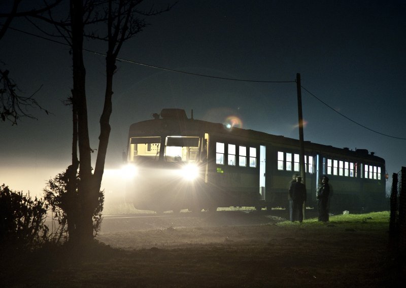 Pogrebni ispraćaj za posljednji vlak