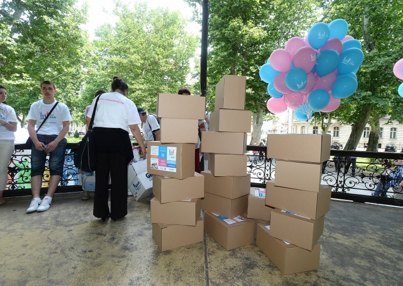 MUP kreće u provjeru potpisa za referendum 'U ime obitelji'