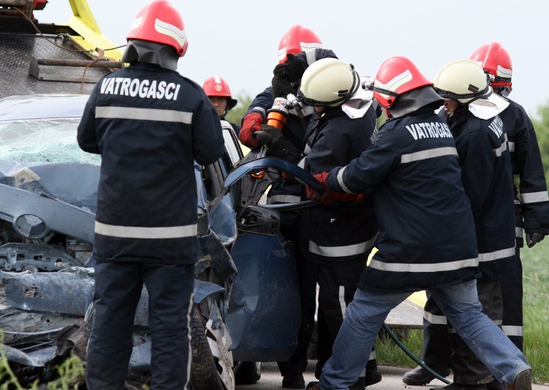 U nesreći ozlijeđena dvojica mladića