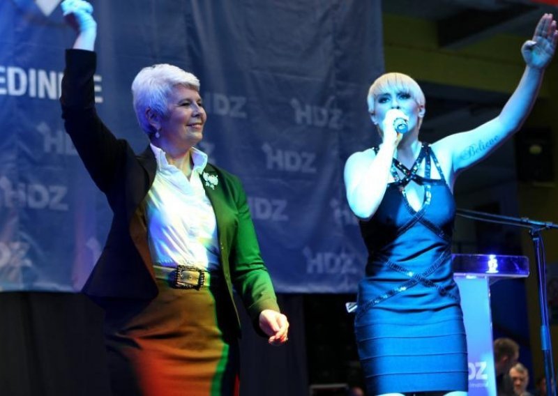 Slovenci direktno o ekonomskim rezovima, Hrvati zaobilazno