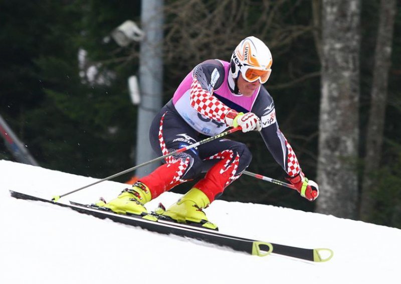 Kostelic wins third place in slalom race in Levi