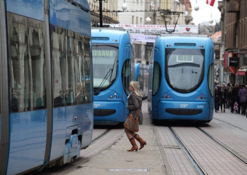 Zbog prometne nesreće preusmjereni tramvaji