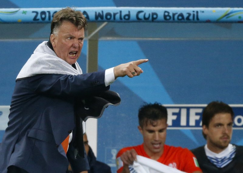 Van Gaal ne želi igrati protiv Brazila; je li u pravu?
