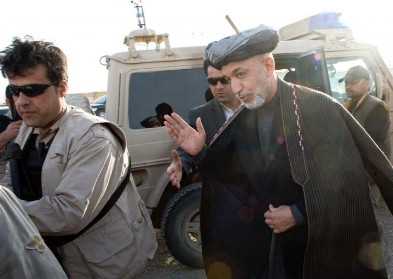 Karzai načelno podupire pregovore talibana i SAD-a