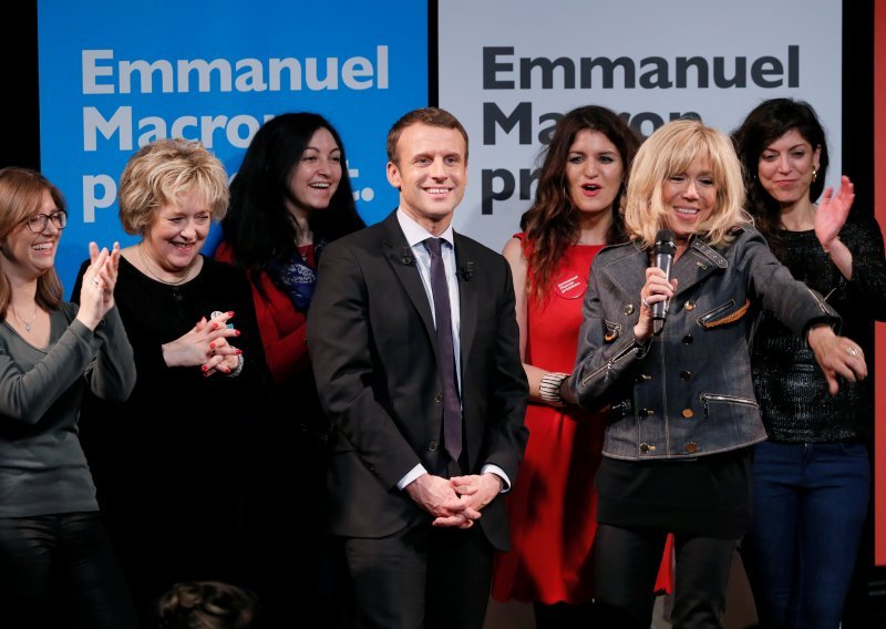Macron u anketama prestigao Le Pen