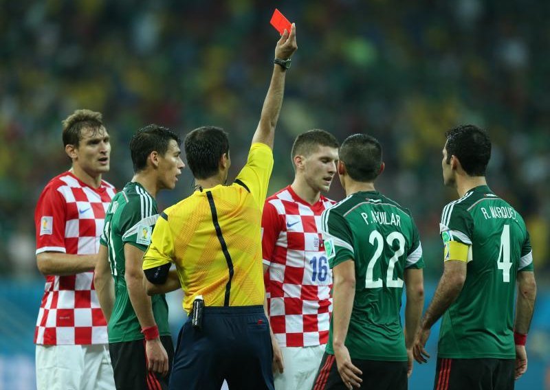 FIFA kaznila Rebića zbog brutalnog prekršaja na SP-u!