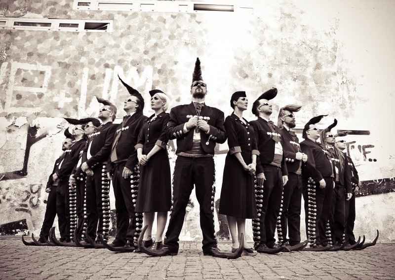 Leningrad Cowboys - prijava