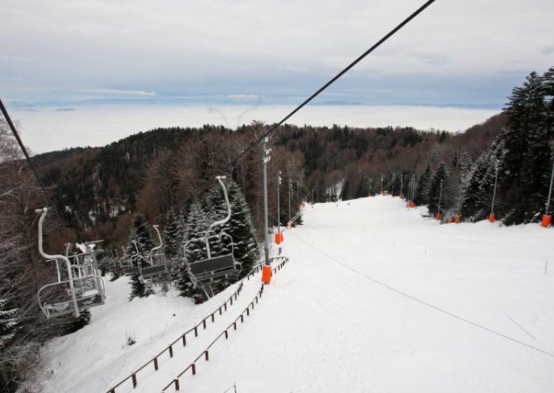 All set for 2013 Snow Queen Trophy