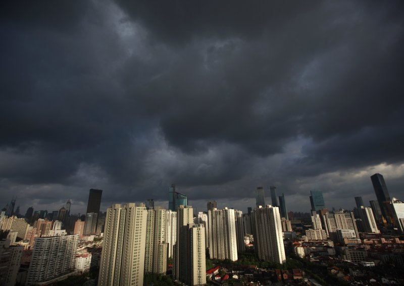 Tajfun prijeti megalopolisu, evakuira se 400.000 ljudi