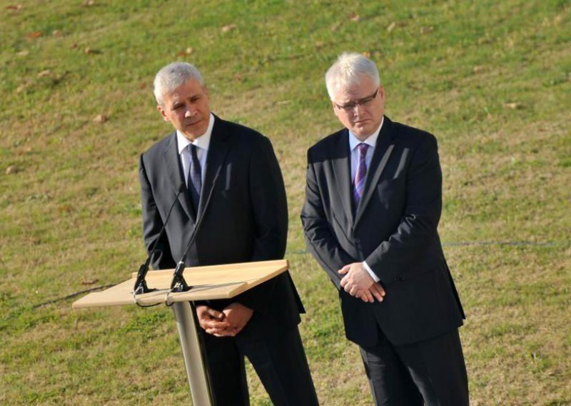 Josipovic and Tadic: Missing people - central issue