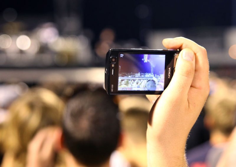 10 zapovijedi za korištenje pametnih telefona na koncertima