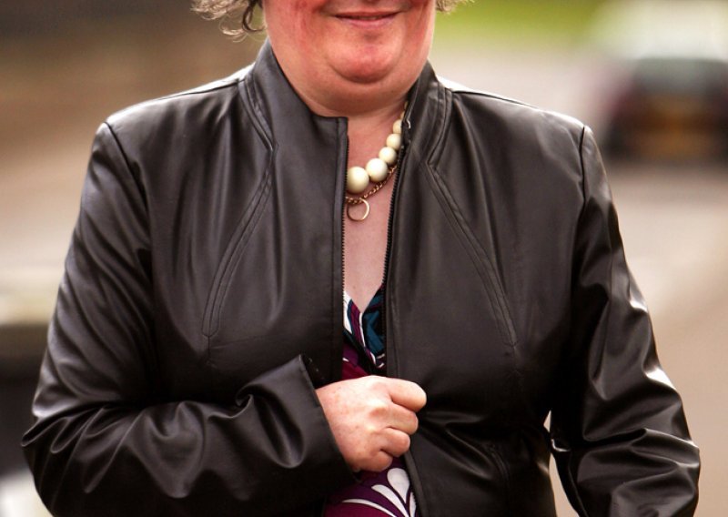 Susan Boyle tajno potpisala ugovor s menadžerom U2