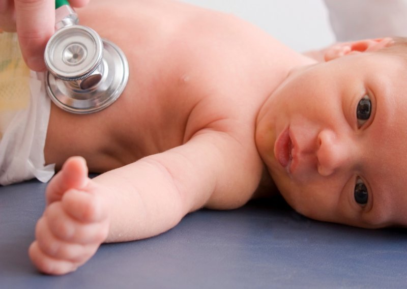 Bebu spasilo najmanje umjetno srce na svijetu