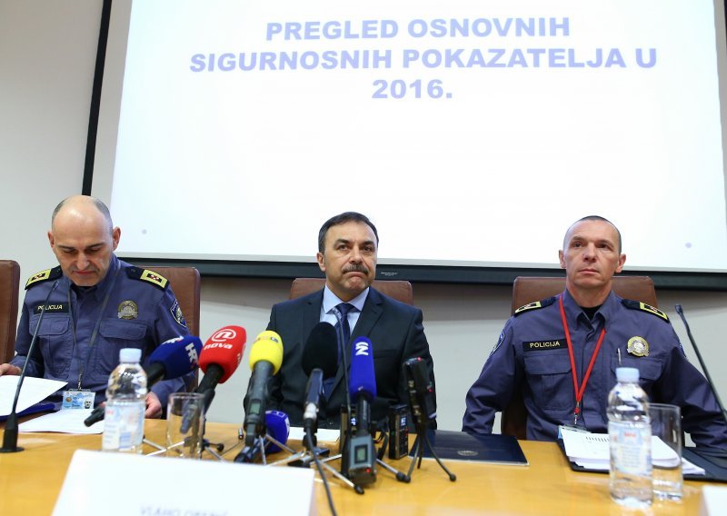 Napokon: Policija odlučila skresati gužve u Petrinjskoj