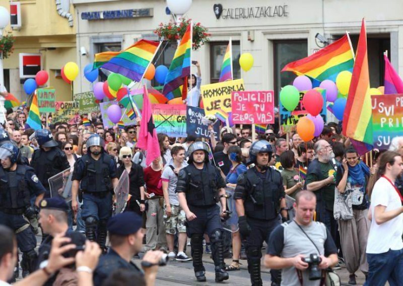 Zastava duginih boja na ulicama Zagreba – 18. lipnja