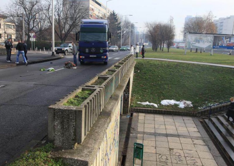 Kamion ubio pješaka u Zagrebu