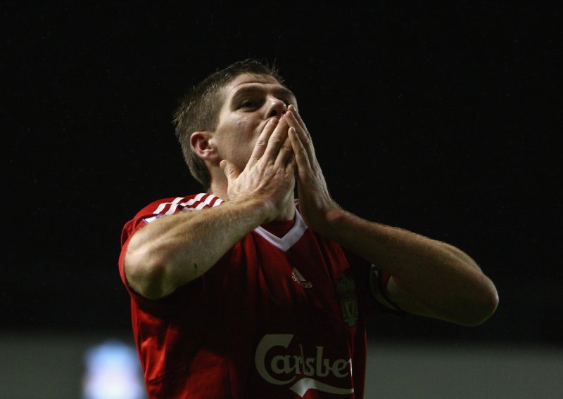 Gerrard u Liverpoolu do 33. godine