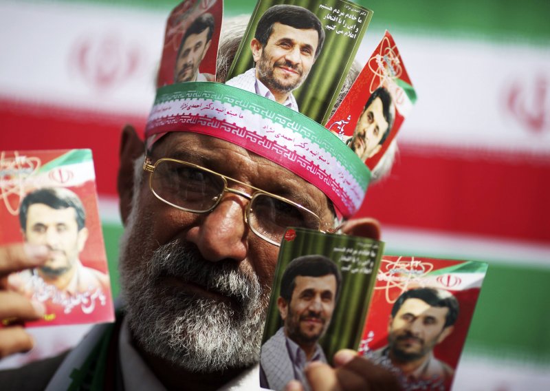 Ahmadinedžadova inauguracija početkom kolovoza