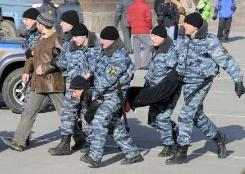 Više od sto ljudi uhićeno na prosvjedu u Moskvi