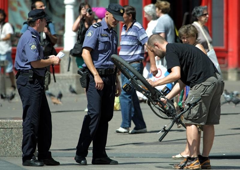 Ako vozite bicikl, zaustavit će vas policija