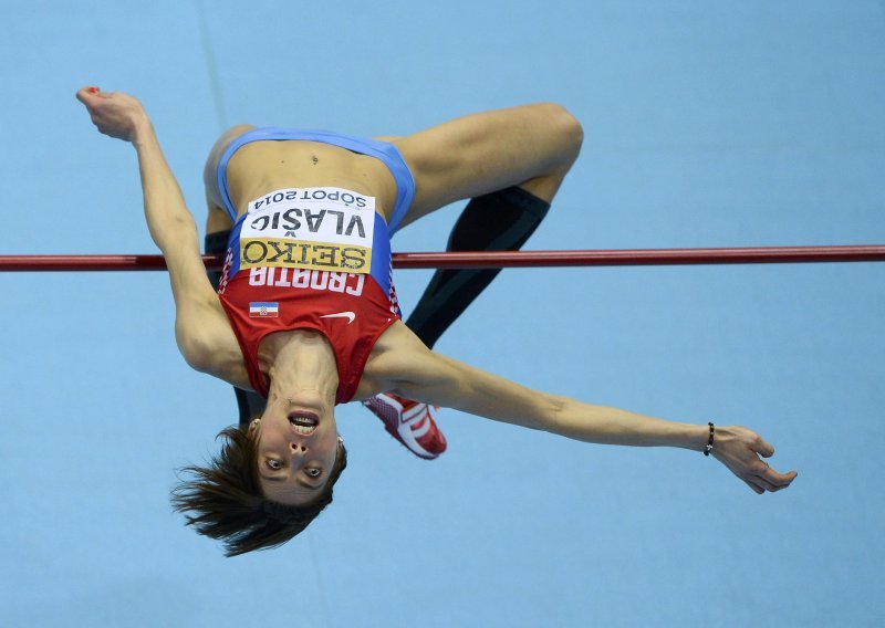 Svjetske prvakinje Kučina i Lićwinko, Blanka šesta