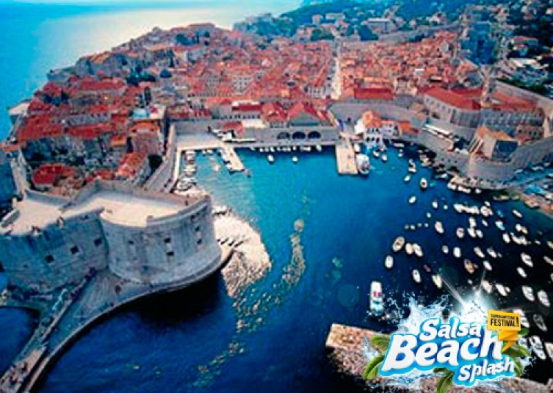 Dođite na plesni Salsa Beach Splash Festival!