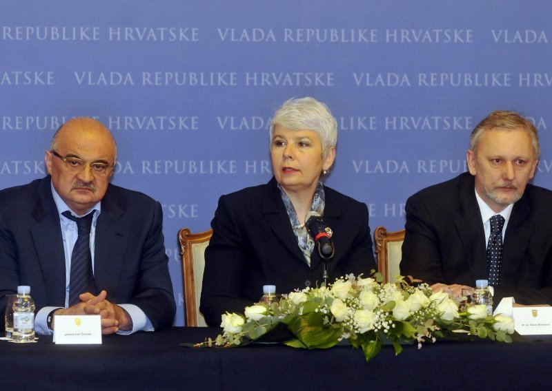 Čermak završio u bolnici nakon sastanka u Vladi