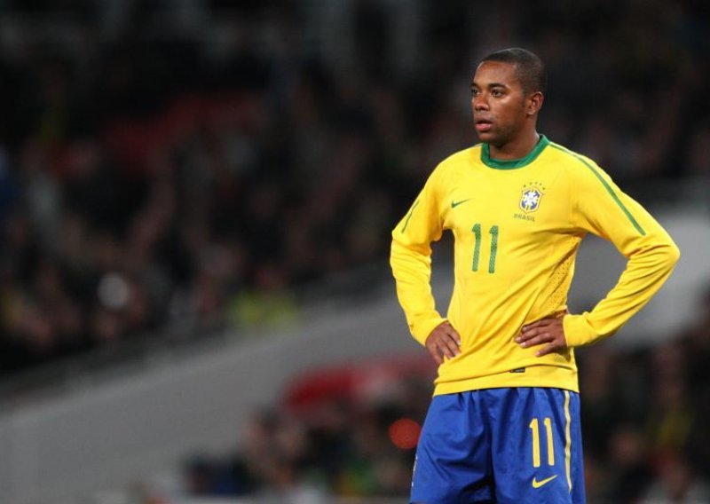 Nakon Ibre u Milan dolazi i Robinho